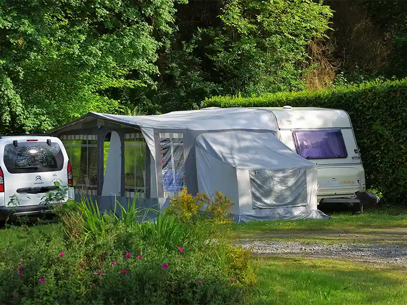 emplacement camping 3 étoiles Pyrénées Atlantiques